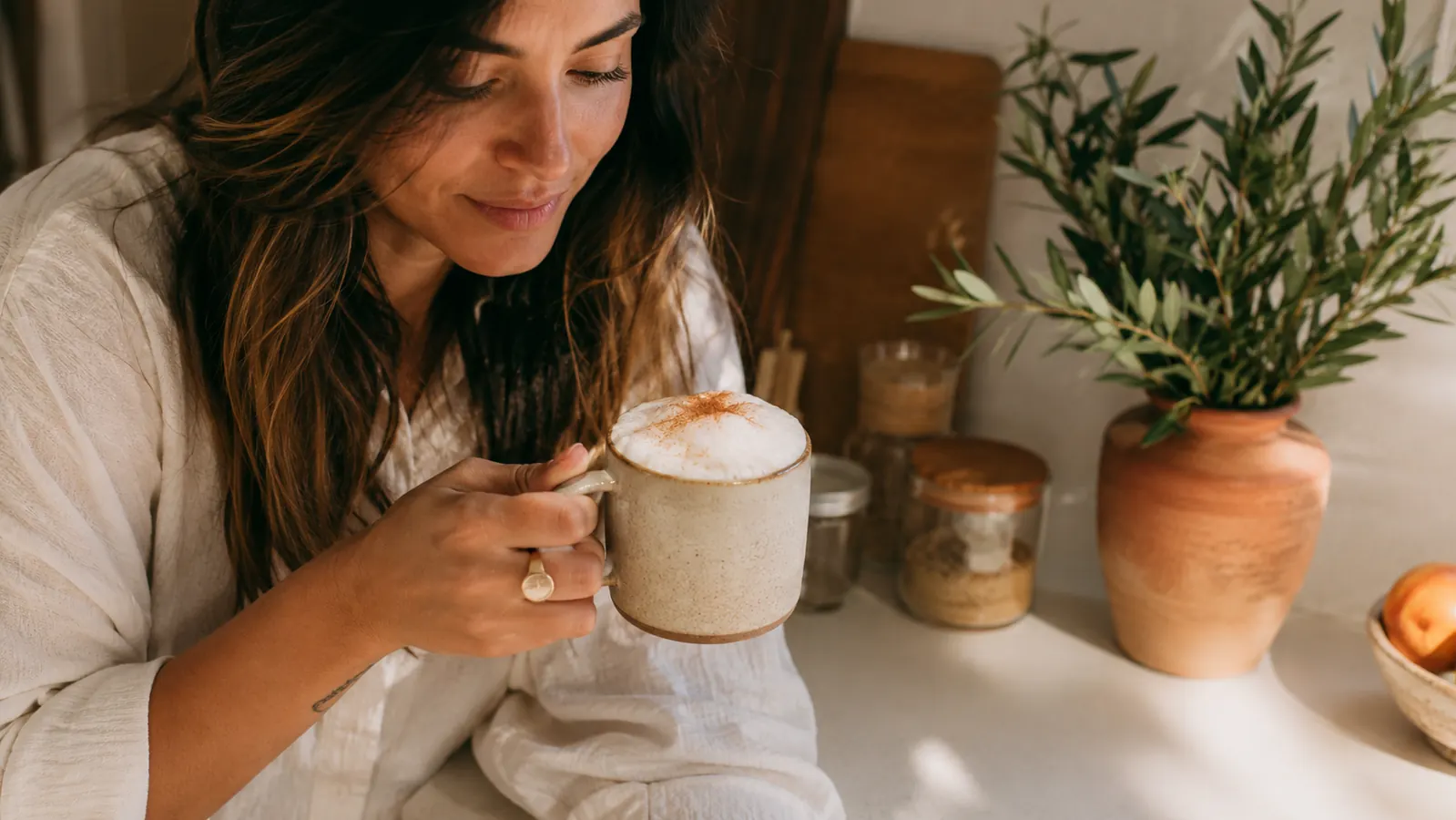How to Make Cafe-Quality Lattes at Home with a Handheld Milk Frother